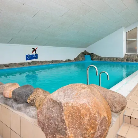 Feriehus 6 Person On A In Hemmet